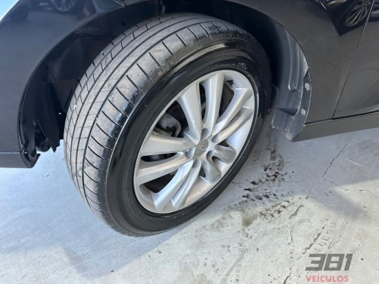 hyundai-ix25-gls-mec-2013-50946