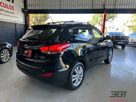 hyundai-ix25-gls-mec-2013-50940