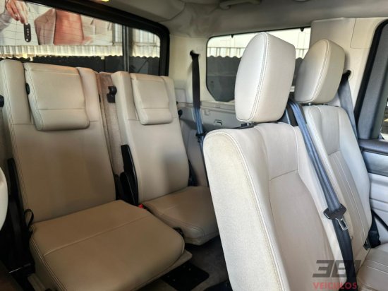 land-rover-discovery-4-se-7lug-diesel-2016-53422