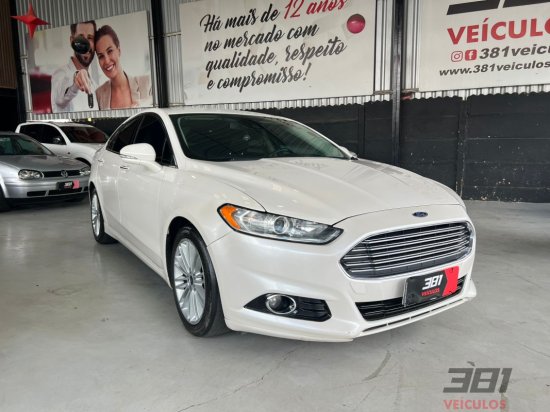 ford-fusion-titanium-fwd-2016-53564