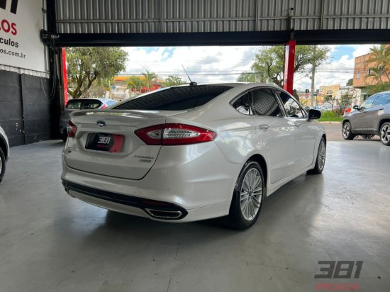 ford-fusion-titanium-fwd-2016-53567