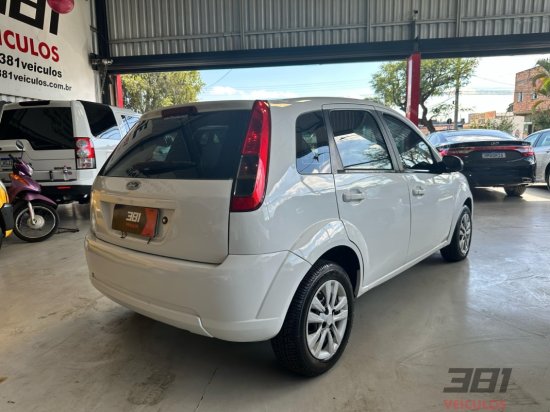 ford-fiesta-1-6-se-2014-44453
