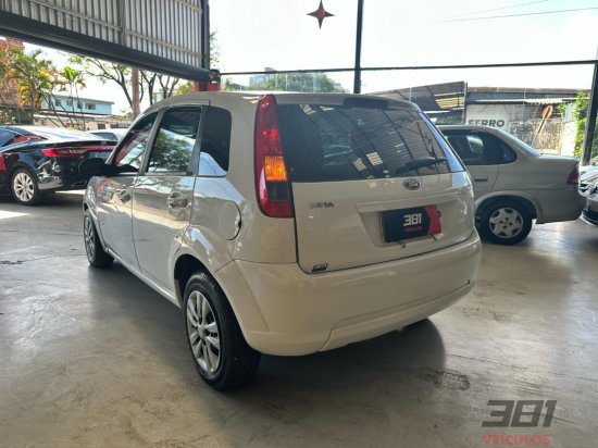 ford-fiesta-1-6-se-2014-44459