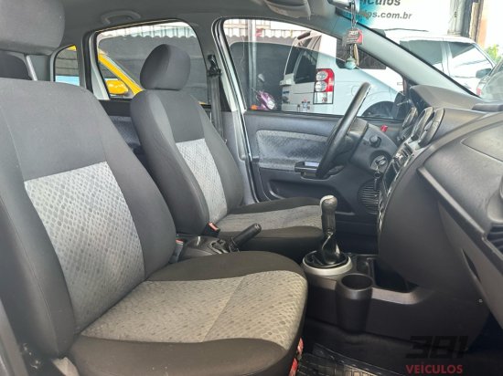 ford-fiesta-1-6-se-2014-44461