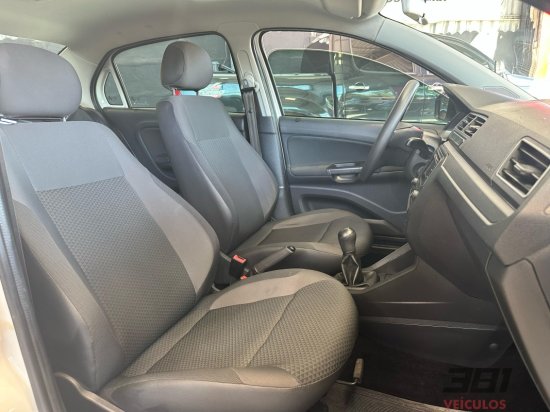 vw-voyage-1-0-flex-2023-44643