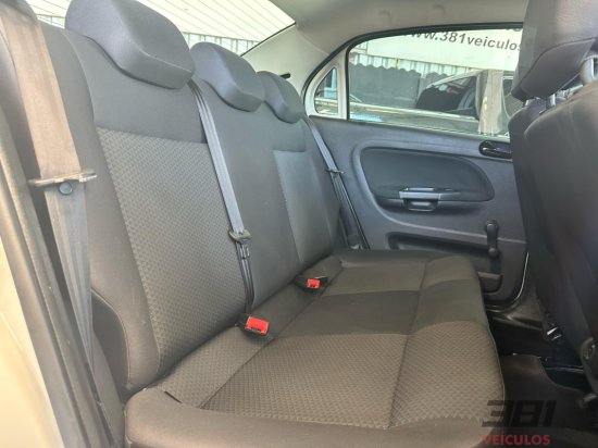 vw-voyage-1-0-flex-2023-44640