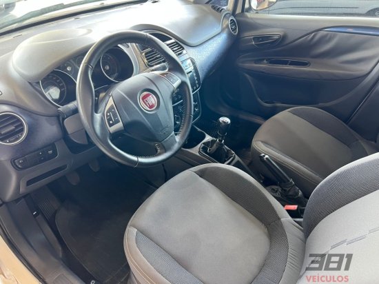 fiat-punto-attractive-1-4-flex-2013-52925