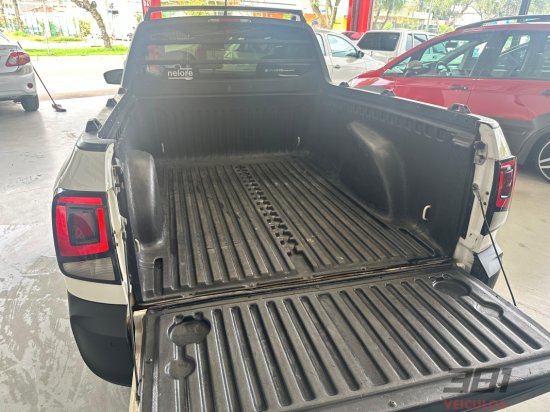 vw-saveiro-cs-robust-2024-52944