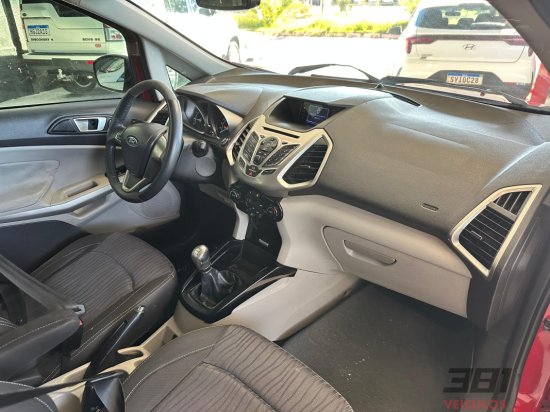 ford-ecosport-1-6-titanium-2014-46730