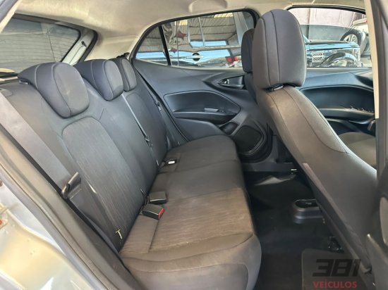 fiat-argo-drive-2022-54208
