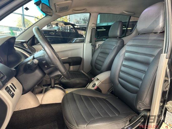 mitsubishi-l200-triton-hpe-2013-54270