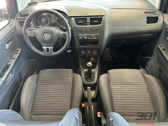vw-crossfox-1-6-flex-2011-54280