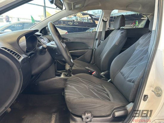 hyundai-hb20-comfort-2014-54324