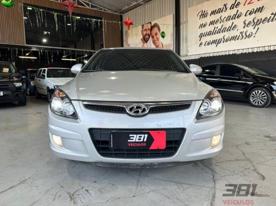 hyundai-i30-2012-54366