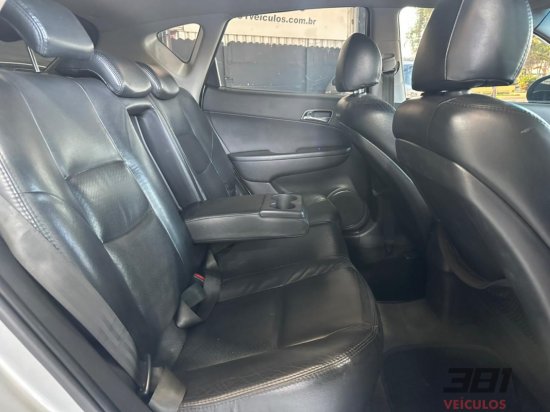 hyundai-i30-2012-54370