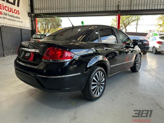 fiat-linea-essence-1-8-flex-2016-54397