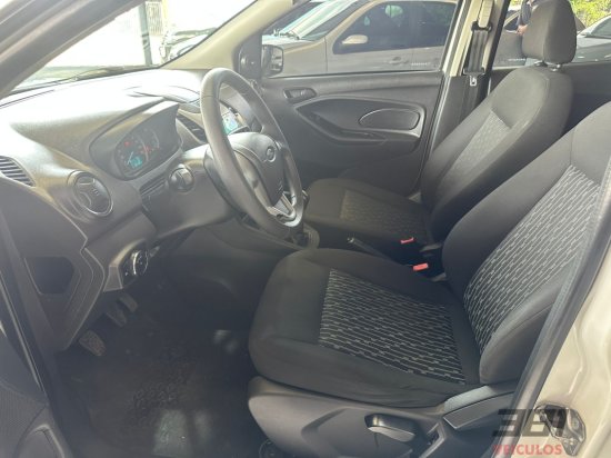 ford-ka+-1-5-se-plus-sedan-2020-51309