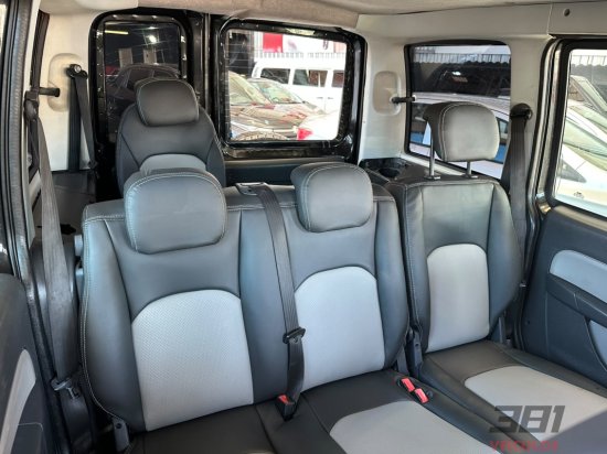 fiat-doblo-adventure-locker-2010-54459