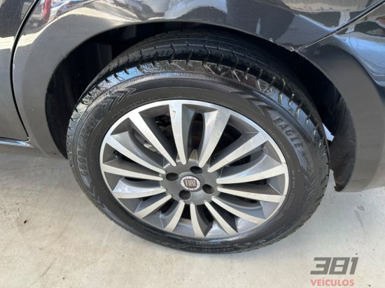 fiat-linea-absolut-1-8-flex-2015-54516