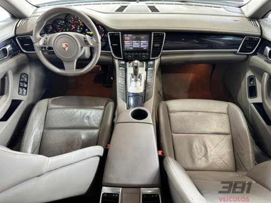 porsche-panamera-3-6-v6-2012-52080