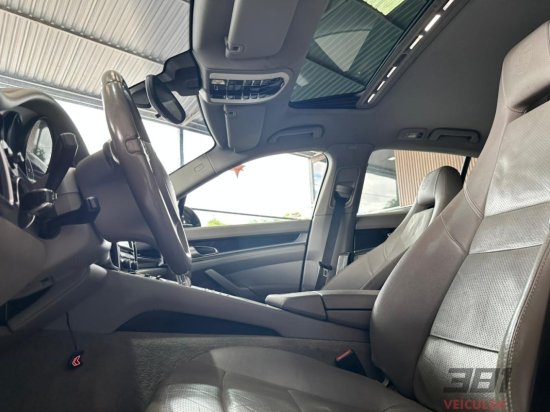 porsche-panamera-3-6-v6-2012-52082