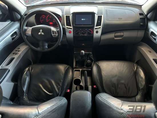 mitsubishi-pajero-4x4-hd-mec-2018-46121
