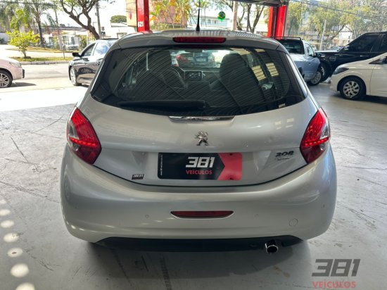 peugeot-208-griffe-1-6-flex-2015-54084